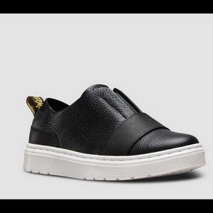 Dr Martens Lylah Temperly Leather sneaker